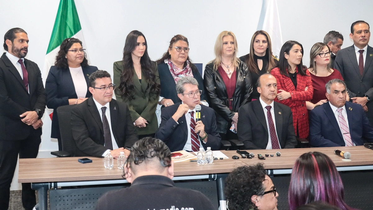 Desde Puebla, Monreal admite falta de votos para reforma electoral