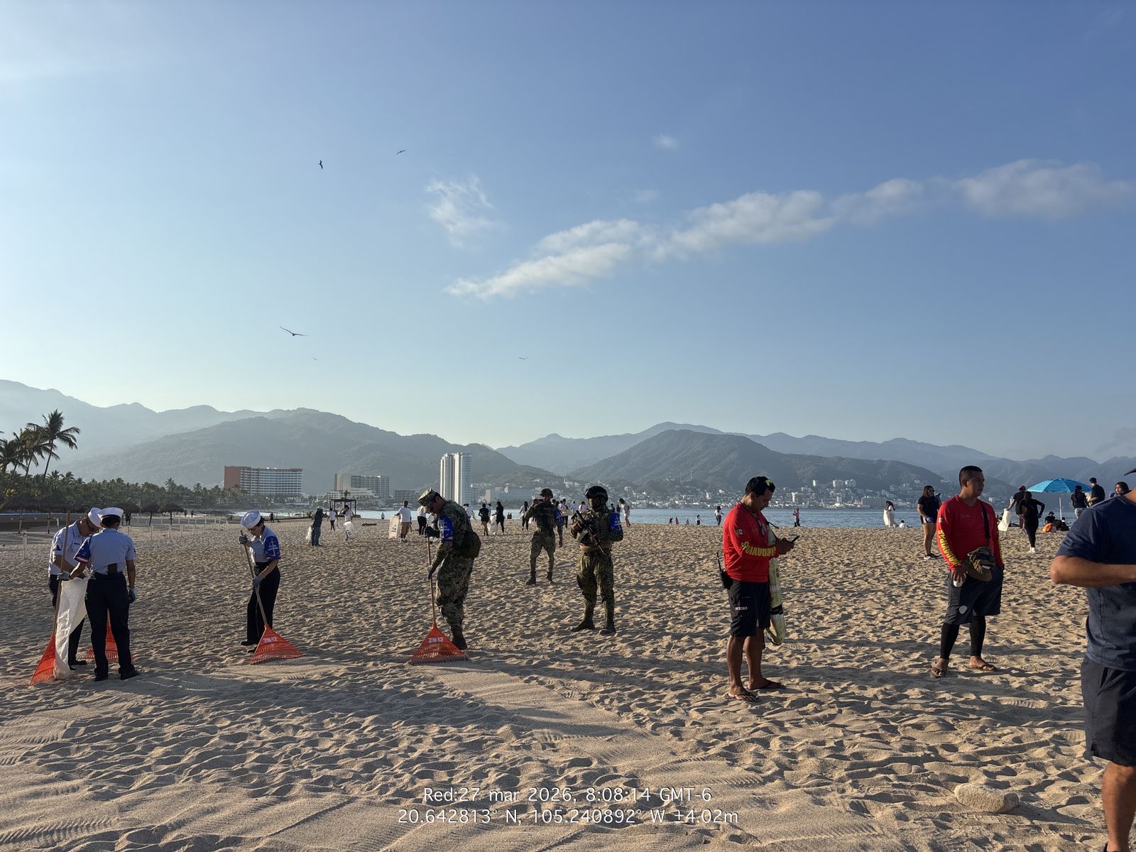 Contienen derrame en el Golfo de México; reportan playas limpias tras retirar más de 700 toneladas de hidrocarburo