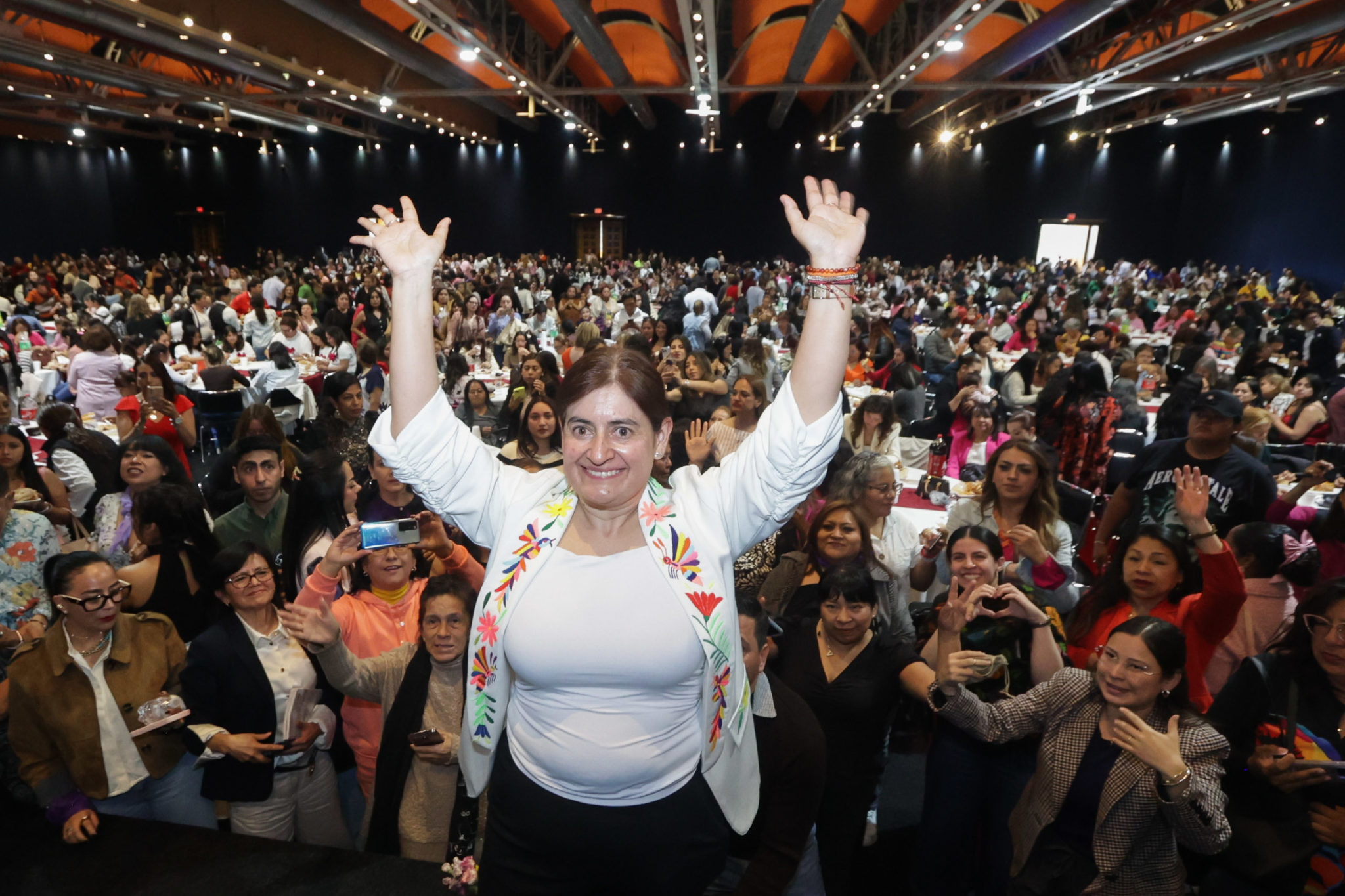 Celina Peña no se descarta rumbo a 2027, pero afirma que “no son tiempos políticos”