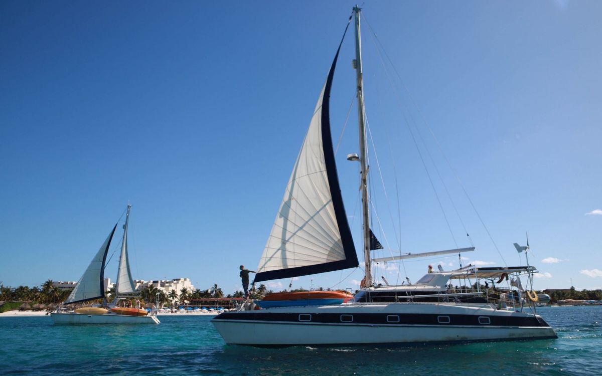 Marina activa operativo para localizar veleros desaparecidos rumbo a Cuba con ayuda humanitaria