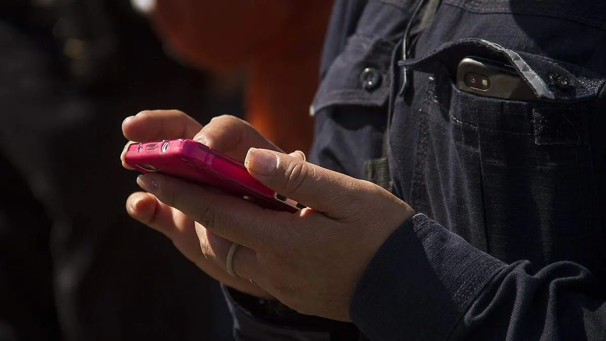 Detectan venta de chips telefónicos ya registrados en calles de CDMX