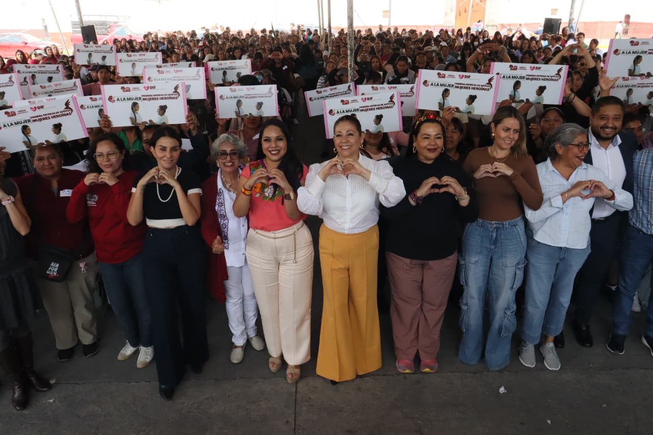 Mujeres Heroínas 2026: Tonantzin Fernández impulsa apoyos y capacitación para madres jefas de familia en San Pedro Cholula