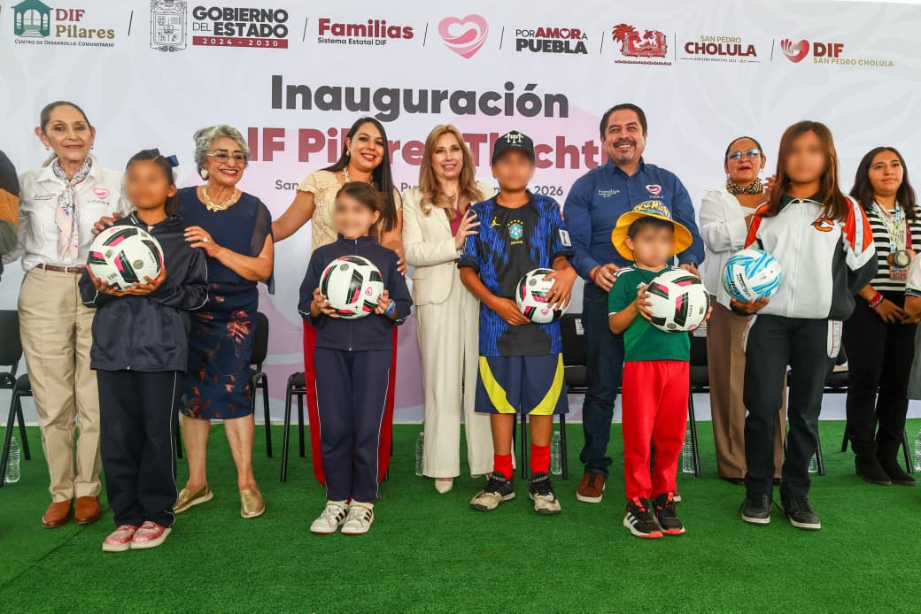 Tonantzin Fernández y Ceci Arellano inauguran el DIF Pilares Tlachtli y entregan Becas Xelhua