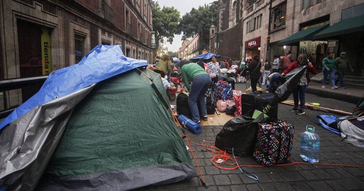 La CNTE levanta plantón en el Zócalo con advertencia al gobierno: “Volveremos con más fuerza”