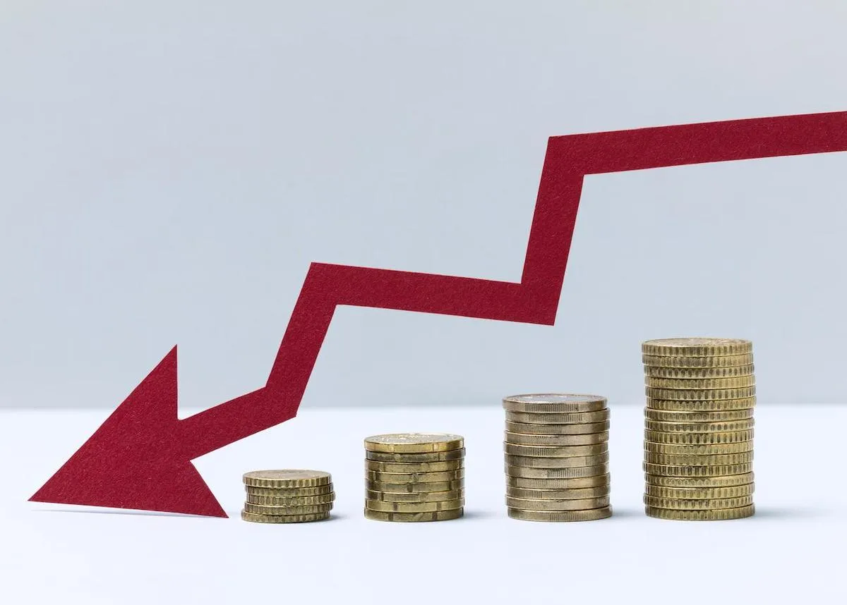Inversión fija bruta en México suma 19 meses de caída y anticipa otro año complicado para la economía