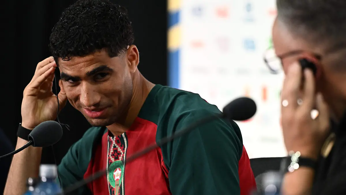 La FIFA cede ante las críticas y autoriza el uso del español en todas las ruedas de prensa del Mundial